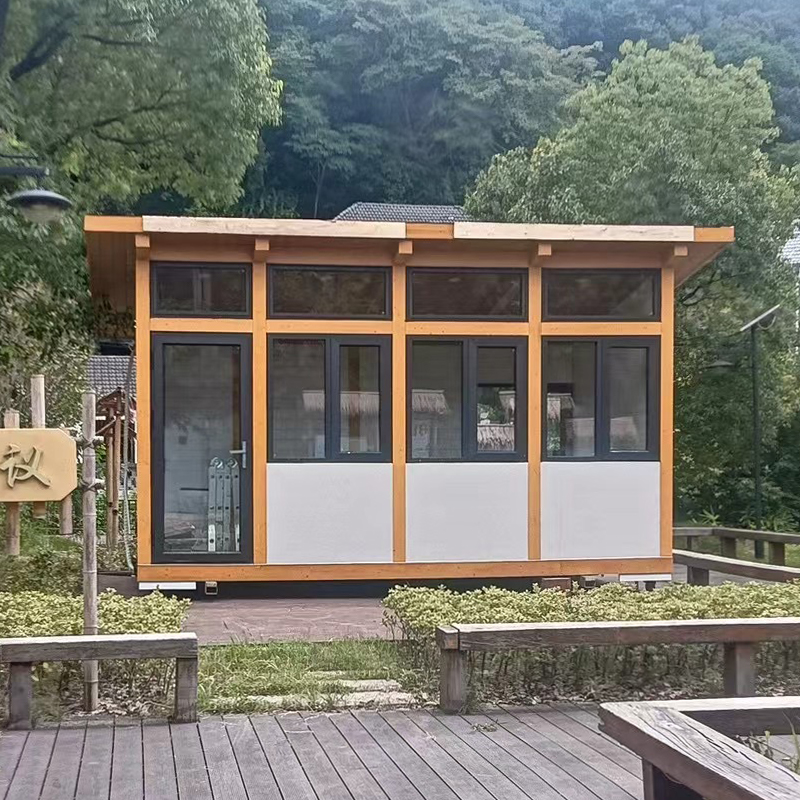 Lagerschuppen aus Holz