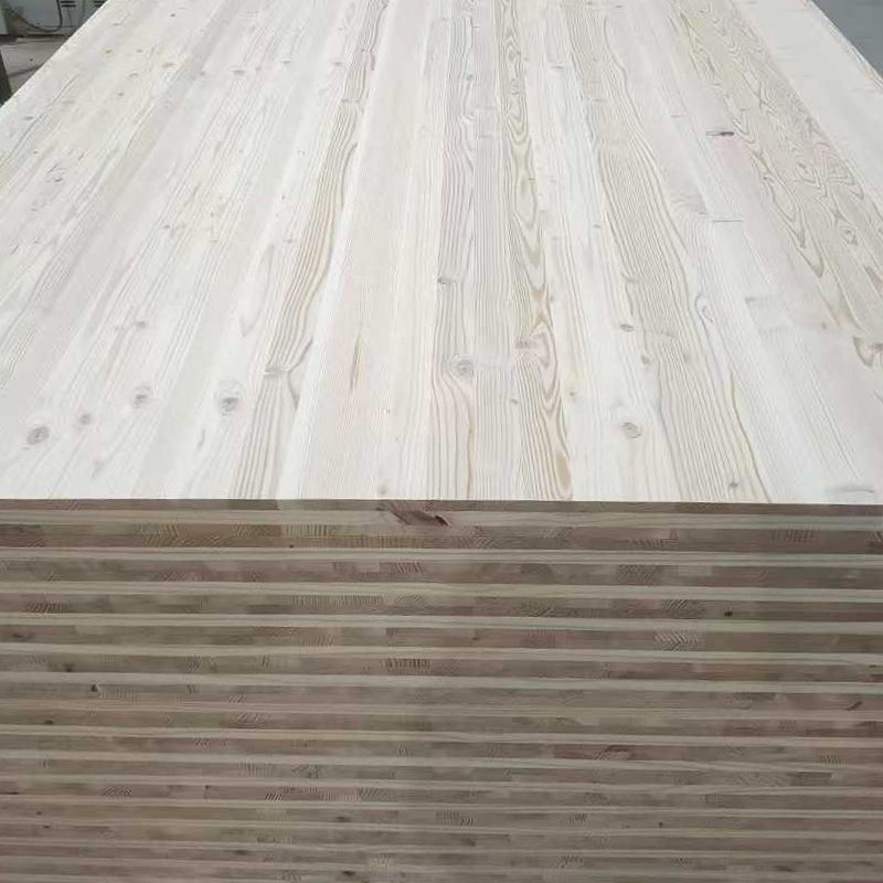 Industrielle CLT-Platten aus Kiefernholz